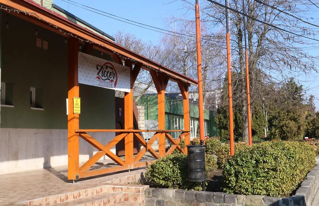 Budafoki Sporthotel-1