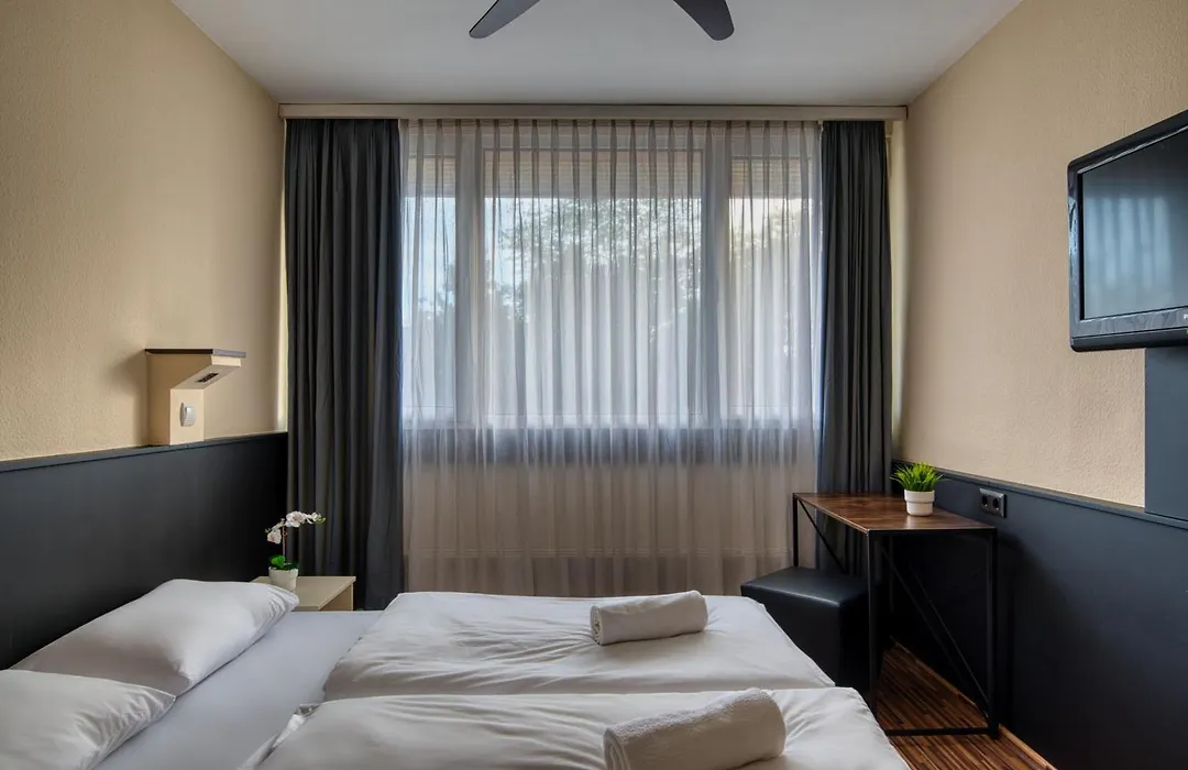 City Budget Hotel-1