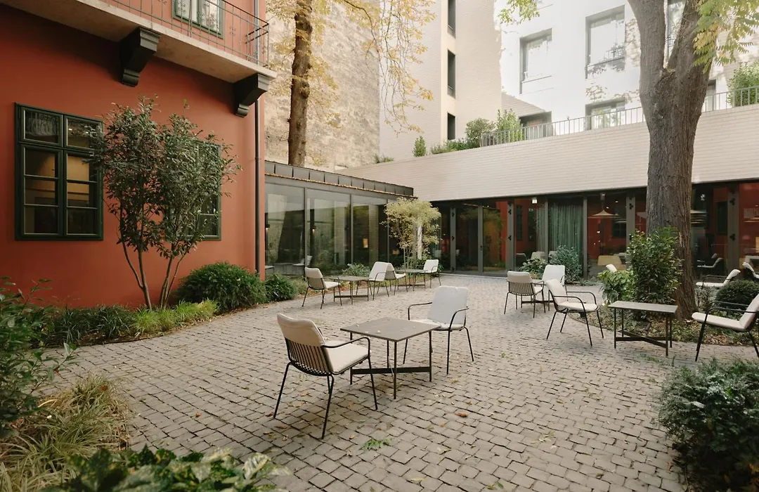 Boho Hotel Budapest - Small Luxury Hotels-1