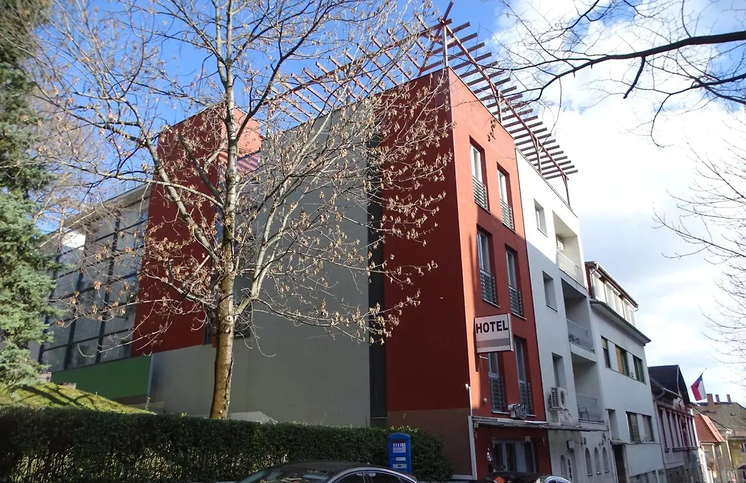 Hotel Rose City-1