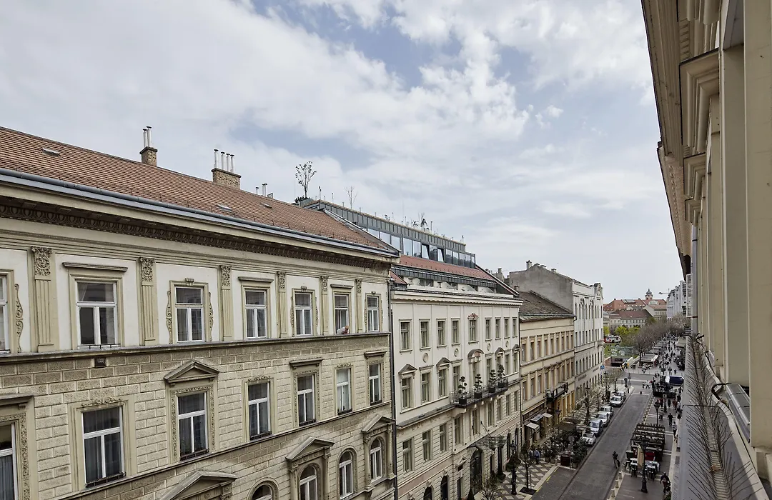 Hotel Central Basilica-1