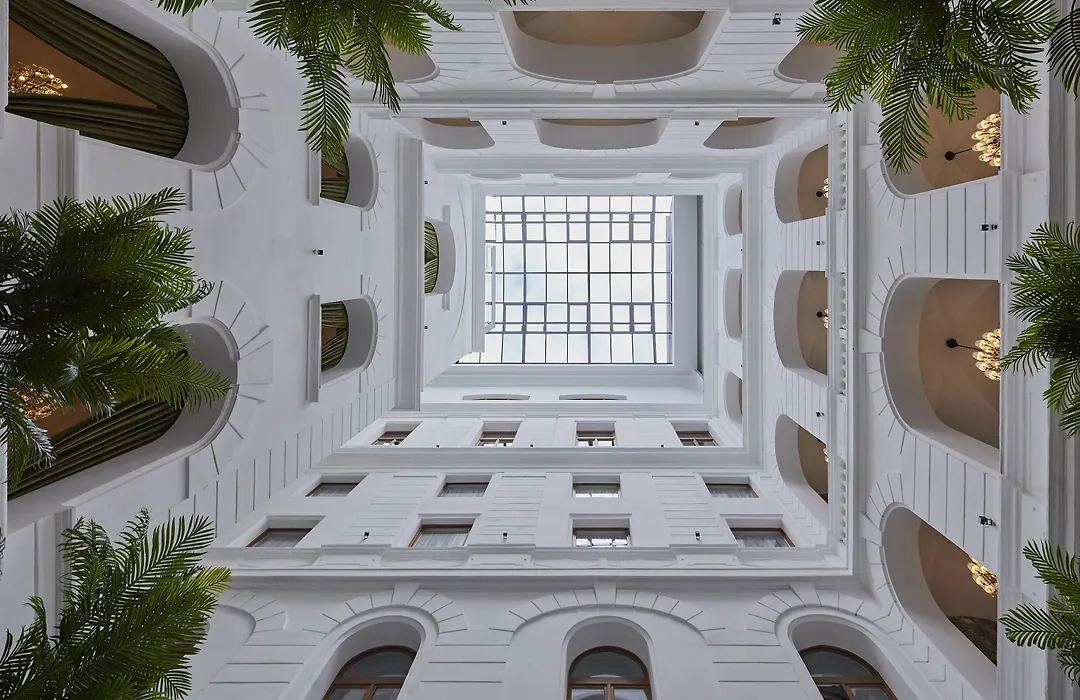Mystery Hotel Budapest, Preferred Hotels & Resorts-1