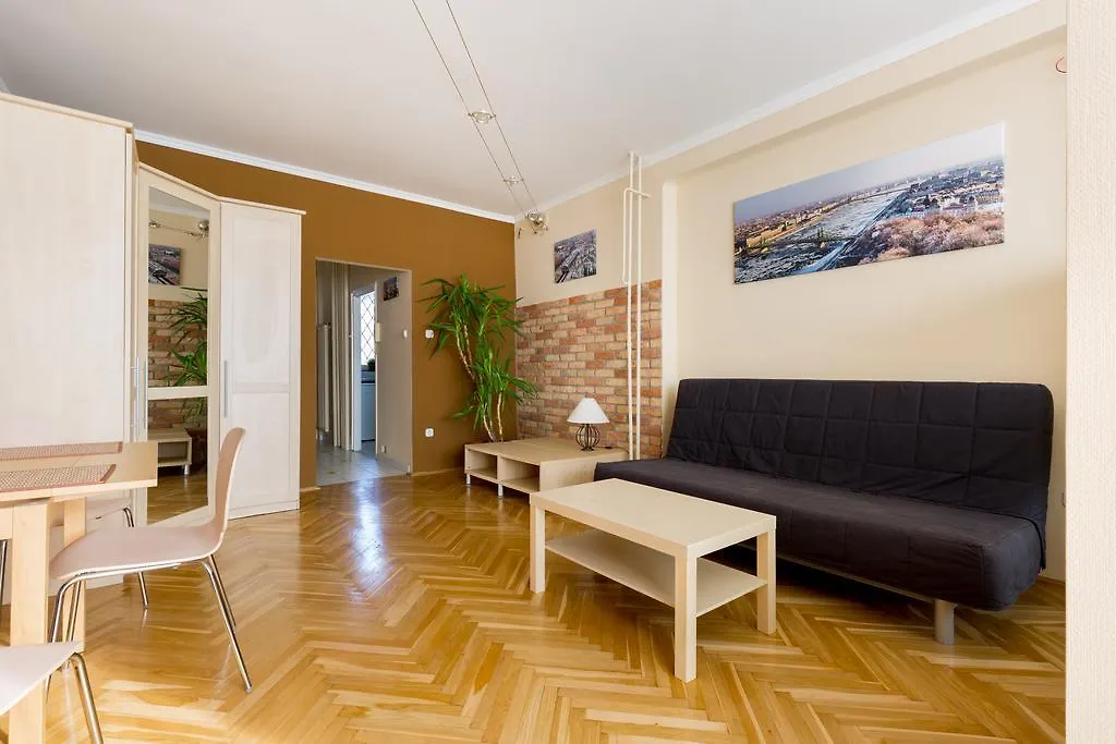 East Station Studios - Baross Home 1 & 2-1
