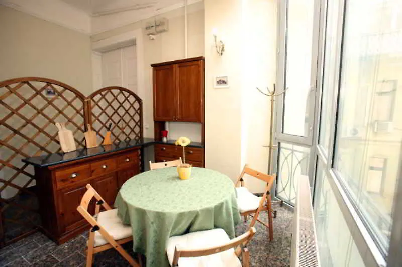 Club Apartments & Rooms-1