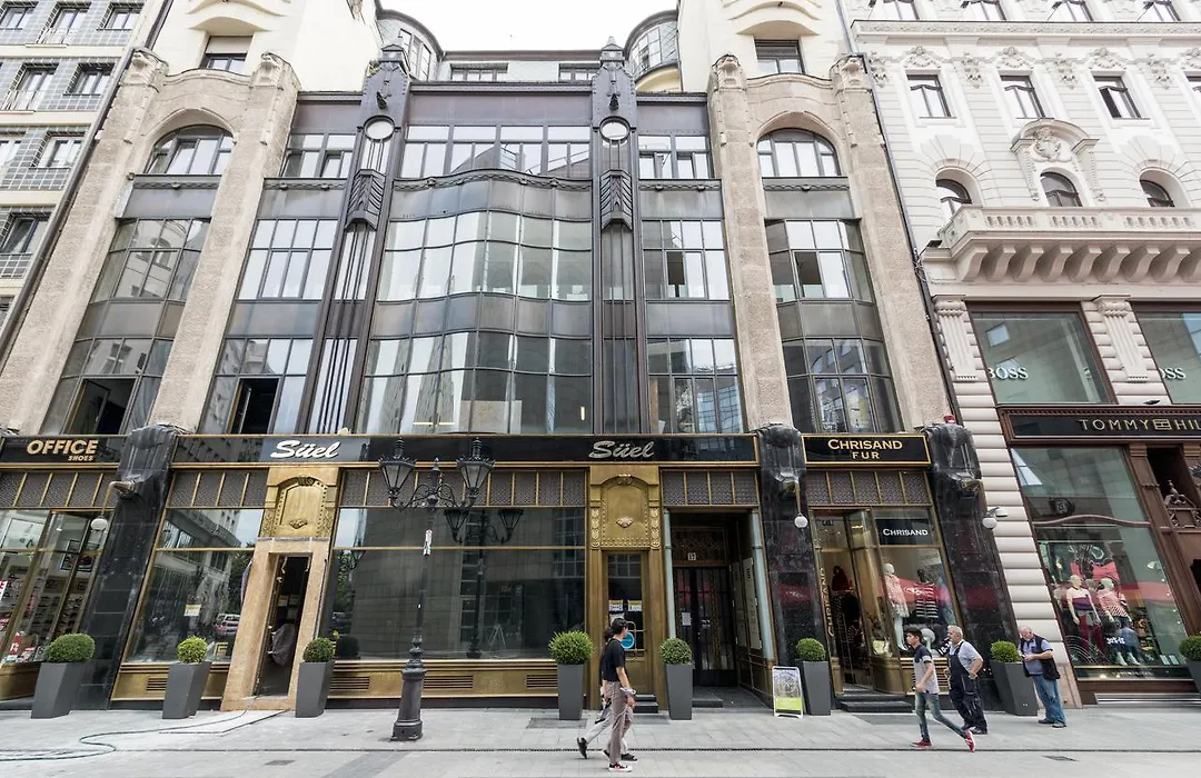 Fashion Street Luxury Apartment-1
