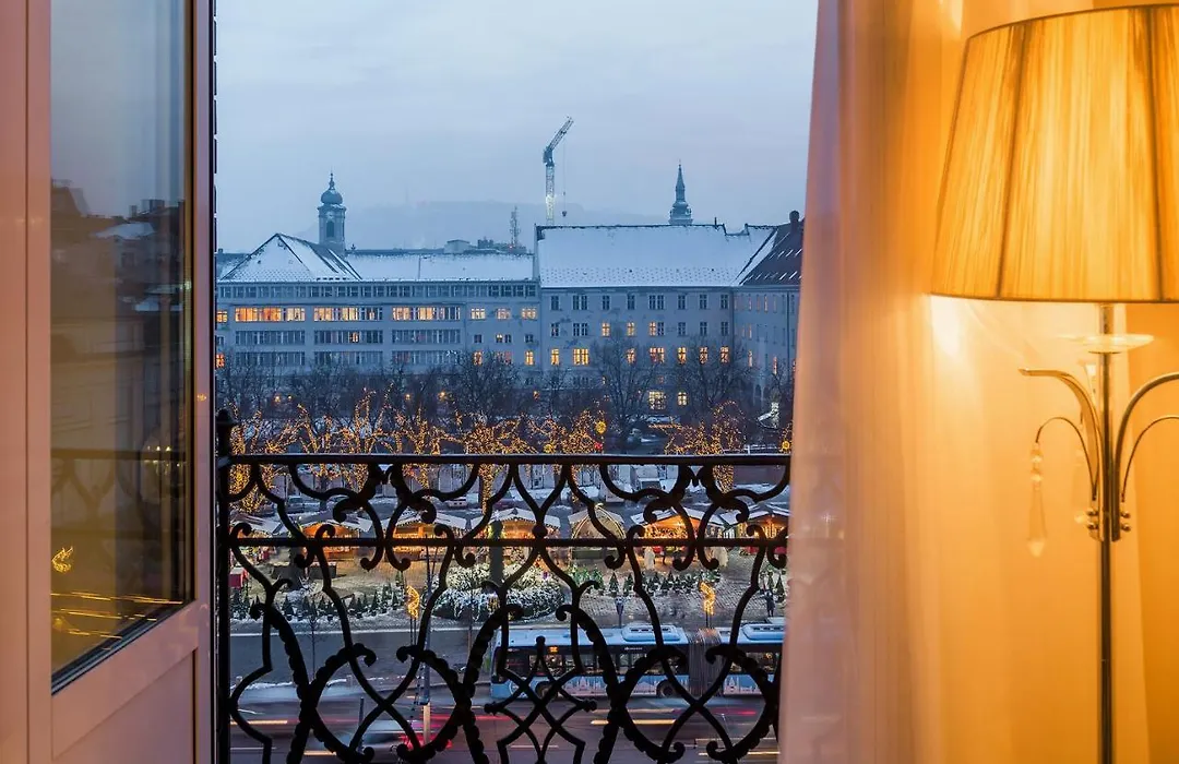 Royal Danube Apartments-1