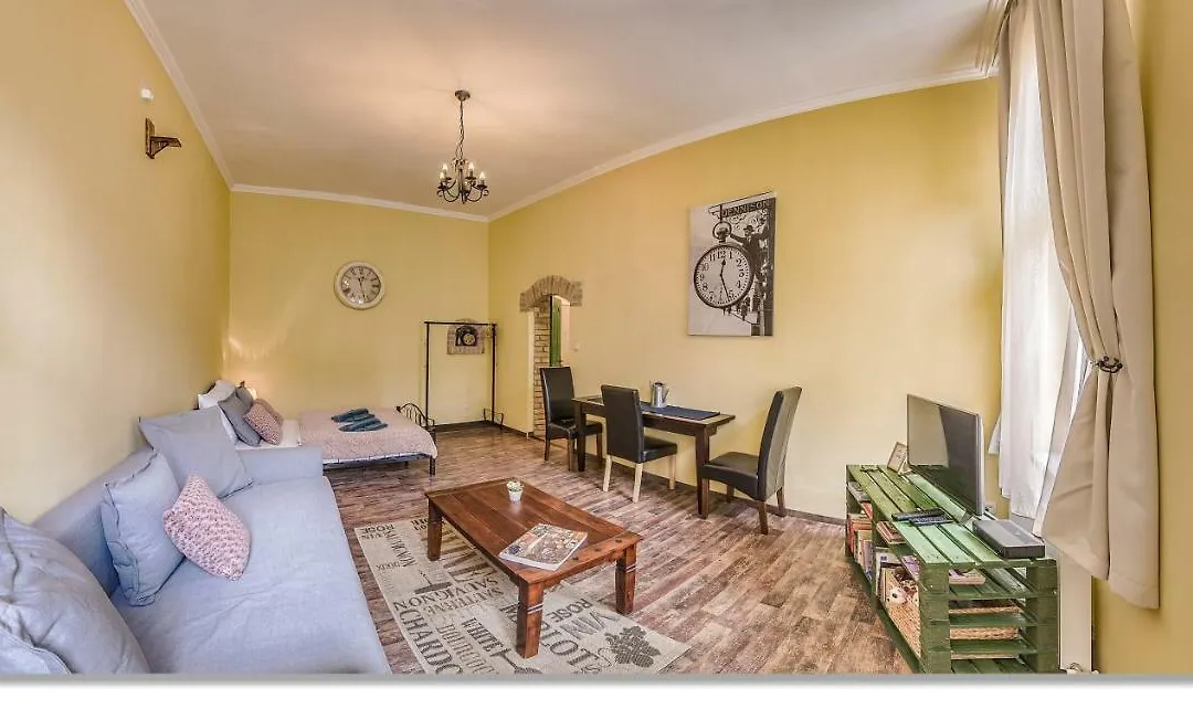 Wine Cellar Boutique Apartment-1