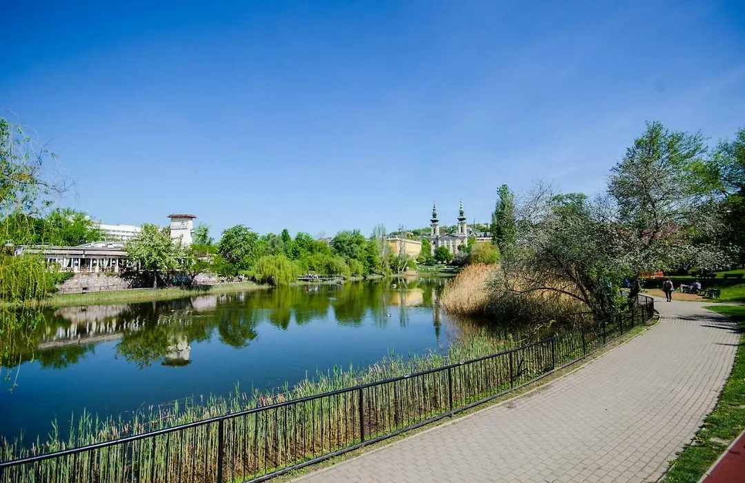 Lakeside Budapest Residences 1 Min From Metro-1