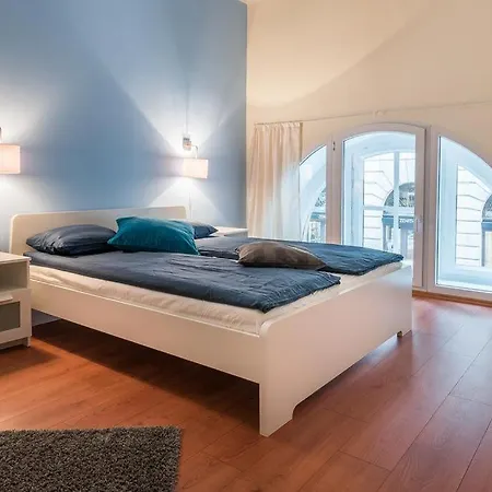 Miro Rooms-2