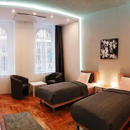 Unique Town Apartment. Clear Comfort.-2
