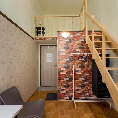 Budapest Three Cats Hostel-2