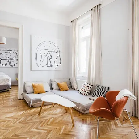 Wesselenyi Design Apartment-2