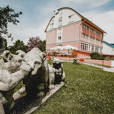 Hotel Alfa Art-3
