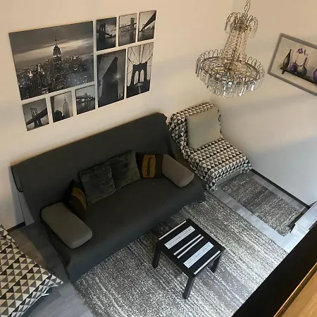 Real Deal Apartment-3