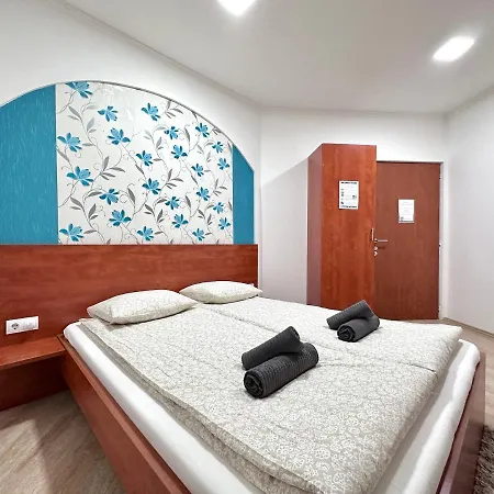 Central Seasons Design Apartments-3