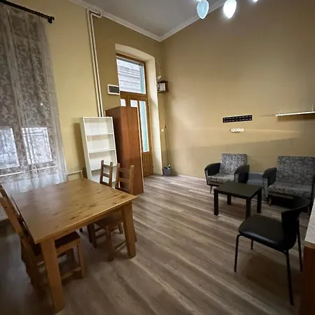 Kaldi Rooms-2
