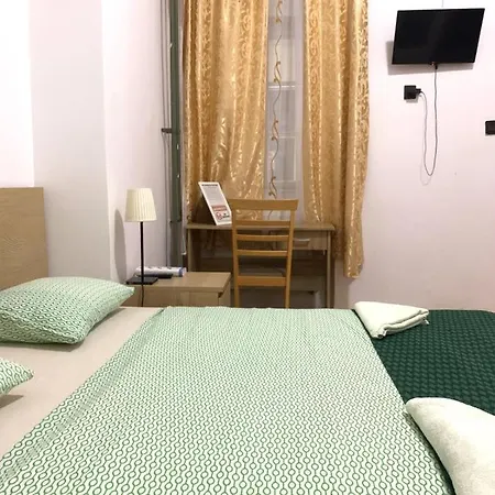 Kecskemeti Rooms-3
