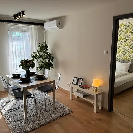 Emerald Apartment-3