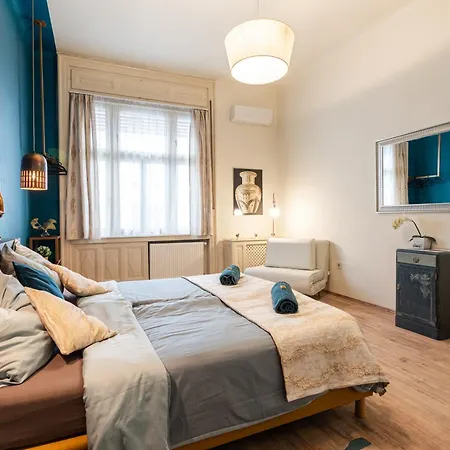 Park&Art Boutique Suites-3