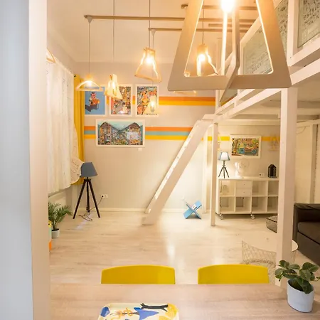 Unique Studio At The Danube With Aircon-2