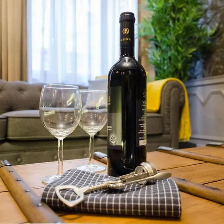 Viktoria Luxury Apartment-3