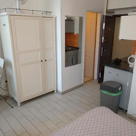 Inner-City Flat-2