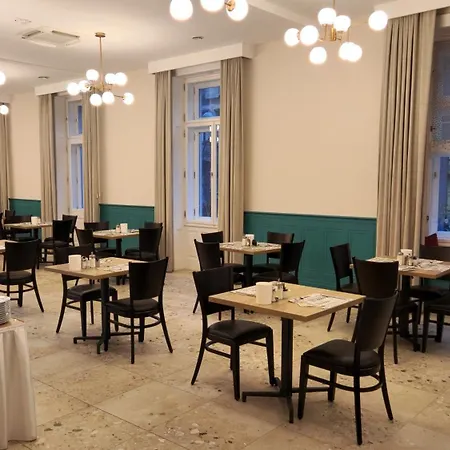 D50 Hotel-3