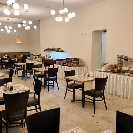 D50 Hotel-2