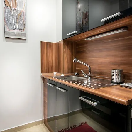 Vaci Point Deluxe Apartments-3