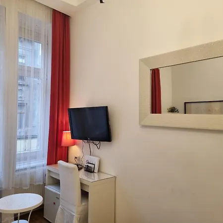 Connection Guesthouse-2