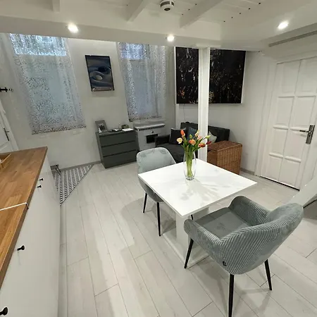 City Zen Apartments-2