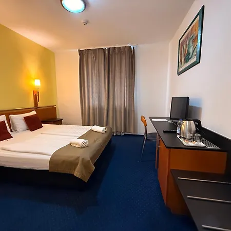Hotel Veritas-3