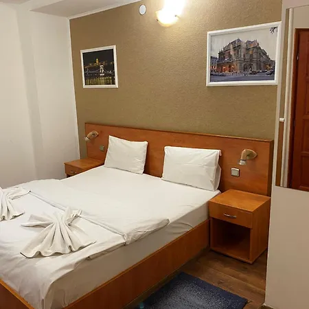 Easy Star Hotel-3