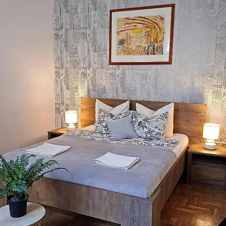 Black Sheep Budapest Smart Rooms-2