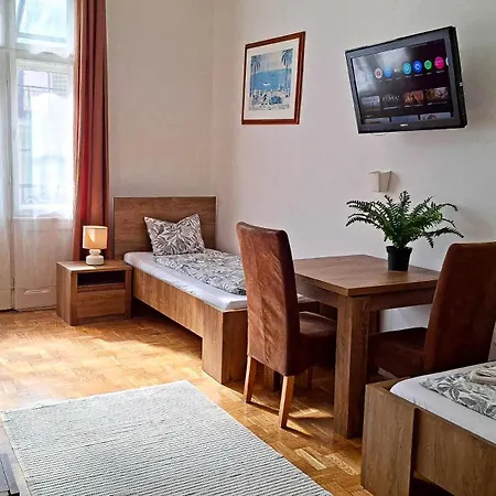 Black Sheep Budapest Smart Rooms-3