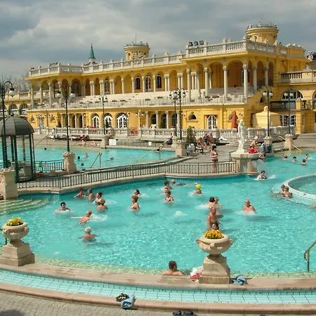 Benczur Hotel-3