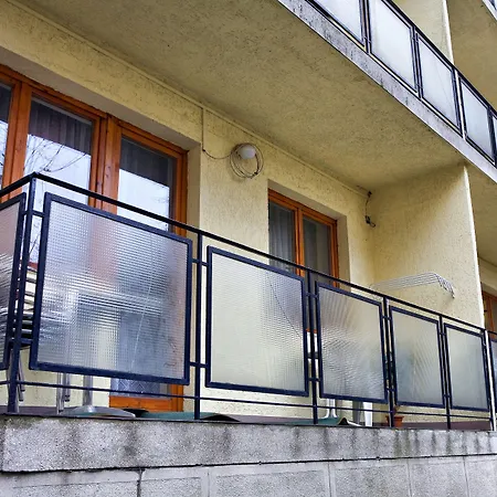 Gold Apartments-2