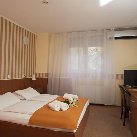 Atlantic Hotel-3
