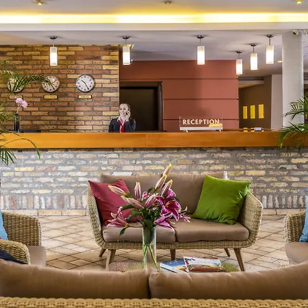 Budapest Airport Hotel Stacio Wellness & Konferencia-2