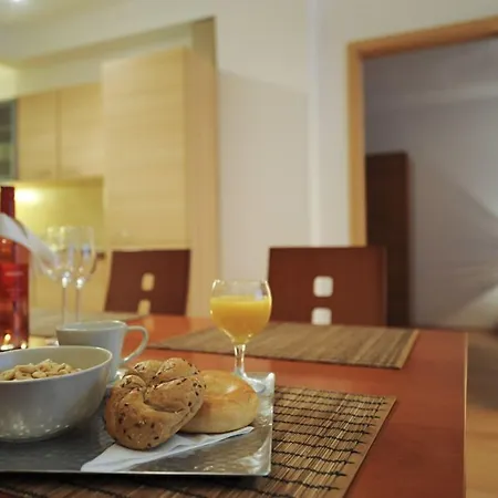 Aboriginal Budapest Apartments-2