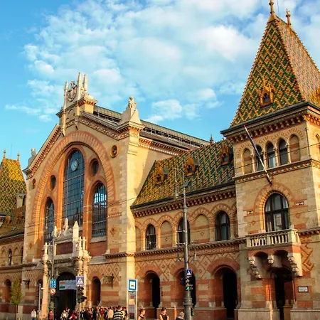 Budapest Passage 1-2