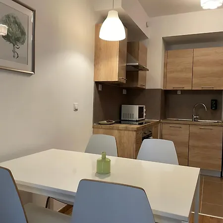 Corvin Center Suites-3
