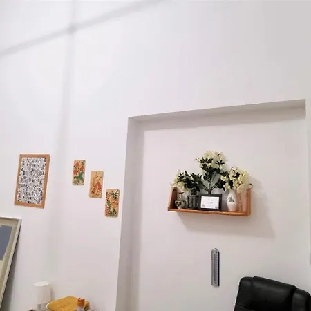 A & E Apartment Budapest-2