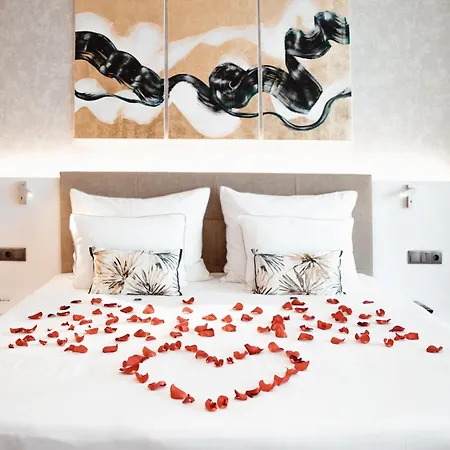 Hotel Vision-2