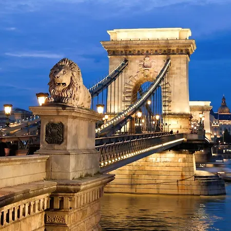 Eurostars Danube Budapest-3