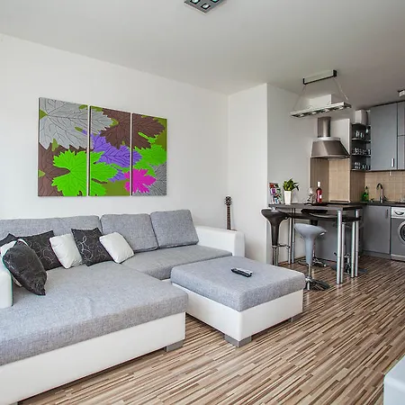 Mentha Apartments Deluxe - Mad-2
