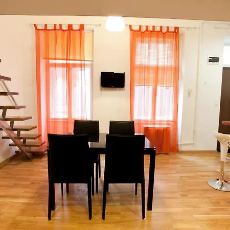 10Nest Budapest-3