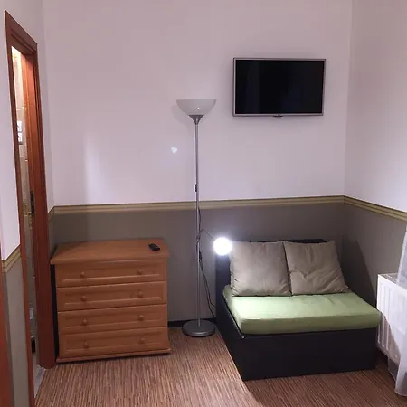 Elvis Guesthouse-3
