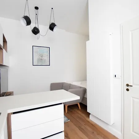 Luxury Studio By Hi5 - Budapest Broadway-2