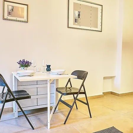 Onyx Apartment-3